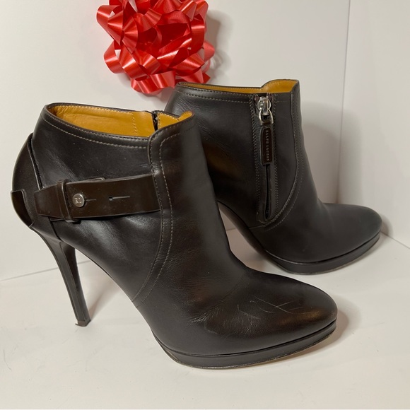 Ralph Lauren Shoes - Ralph Lauren Calfskin Codita Bootie, Size 37.5B / 7.5B